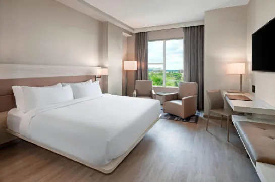 AC Hotel Gainesville Downtown