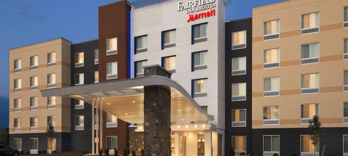 Fairfield Inn & Suites Lancaster East at the Outlets Hotels in Lancaster County