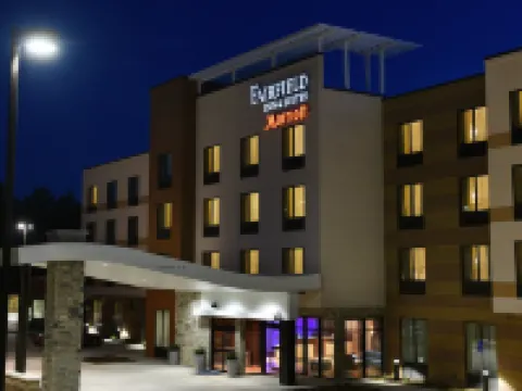 Fairfield Inn & Suites Omaha West Hotels in Omaha