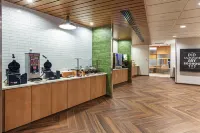 Fairfield Inn & Suites Tulsa Catoosa - breakfast