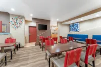 Comfort Suites Hotel a Center