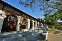 Hotel Castle Bijaipur Hotels near Chhatrapati Shivaji Maharaj Park