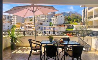 Superior Onebedroom Apartment