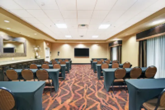 Hampton Inn & Suites Milwaukee/Franklin Hotels in Milwaukee County