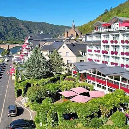 Moselstern Hotel Brixiade &Triton