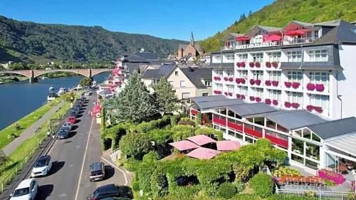 Moselstern Hotel Brixiade &Triton