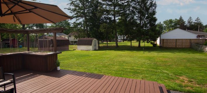 Barcade and rope swing bar, 5 minutes from The Avalon Grand Resort and Golf! Hotels in Trumbull County
