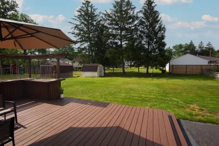 Barcade and rope swing bar, 5 minutes from The Avalon Grand Resort and Golf!