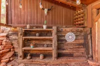 Walk to trails — Central Sedona Sanctuary