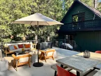 Good Life Cabin- EV-Hot Tub-Lake Access-Pups OK