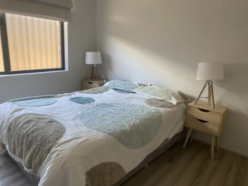 Busselton Bayside - Minutes from the Beach. Bring Your  Doggie Hotels in Geographe