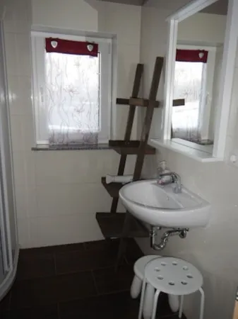 Holiday home Seebrise FW B2 right on the lake