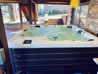 Modern Lakefront Property - Wifi