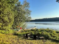 Spacious Lakefront Home, Large Deck, Sup, Firepit & Dock!