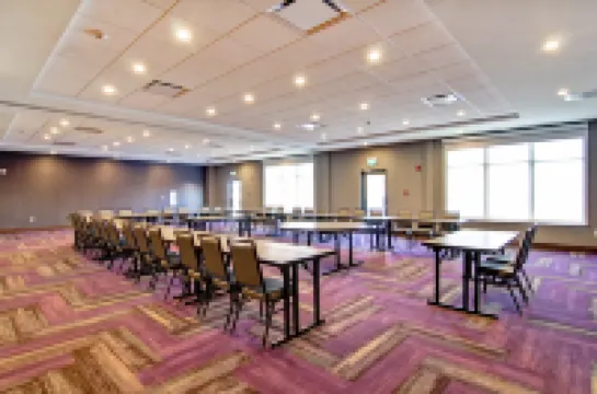 Home2 Suites by Hilton Edmonton South