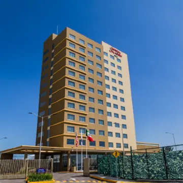 Hampton Inn & Suites by Hilton Puebla Hotels near Paseo Destino