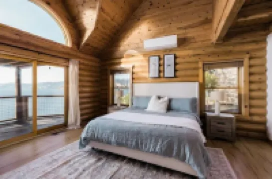 TimberTales - A cozy log cabin with magical lakeviews