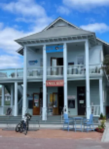 Gulf Front Seaside Iconic Honeymoon Cottage