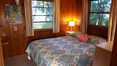 Waterfront Cabin, Great View, Private Beach, Sunsets