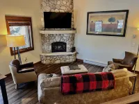 Newly remodeled top floor condo centrally located