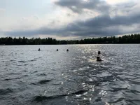 Lakefront Cottage near Adirondacks, Pontoon Boat, Sunroom, 2 Kayaks & Canoe - 4-Sterne