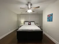 Luxury Craftsman Farmhouse Close to Beaches & Wineries