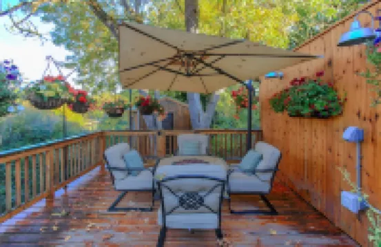 Oregon Winemakers Beautiful Colonial in Salem - Minutes to world class wineries