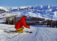 Ski In / Out with AMAZING VIEWS!!