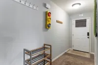 The Relax-INN' Heron