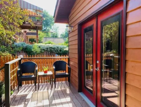 Urban Tiny House in Historic Shaw Отели рядом с достопримечательностью «Парк Клифтон Хайтс»