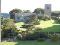 Beautiful spacious, split-level house near Fowey, heated swimming pool, hot tub