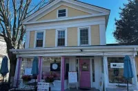 Walk To Goodspeed Opera House!