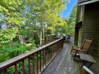 Sunsets in the Smokies. Secluded but not remote. 10 minutes north of Franklin.