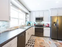 Amazing townhouse, amazing attractions, amazing city! Hotels in Monona