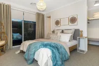 Town Central, walk to the beach Hotel dekat Busselton Community Garden