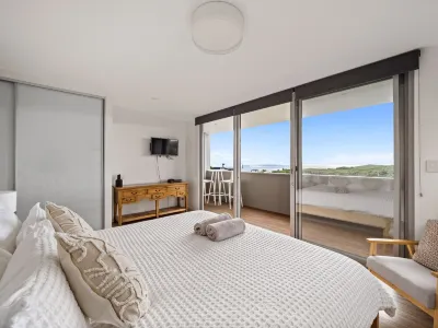 'By The Beach' Seaside Holiday Home Margaret River