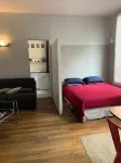 Large Studio in 'Le Marais' - Close to Everything! Hôtels à : Paris