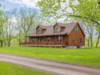 NEW! BC Retreat with Fireplace,Game Room,Hot Tub! Hotels in Wayne County