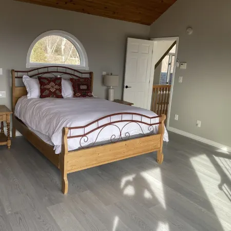 Amazing Mountain View’s from every room! Hot Tub/3 Fire pits & Game Rm