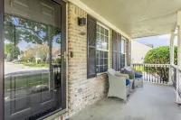 Cozy Home in Downtown Fishers