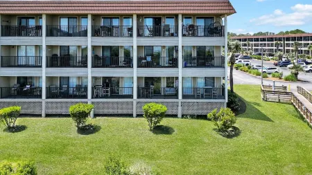 Remodeled 1BR Direct Oceanfront- First Floor- Tennis & Pickleball HHB&T A124