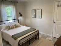 Escanaba River Escape-The Birch Tree Home   Modern 3Br Riverfront Retreat Hotels in Escanaba Township