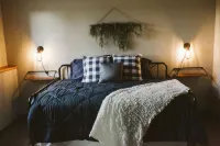 The Broken Windmilll Inn Ontario Farm Retreat