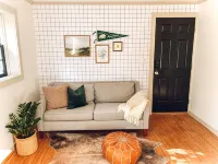 Steps to VT Campus & Cassell Cozy Blacksburg Studio