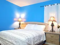 Cozy 4-bedroom, bathrooms, Free Parking