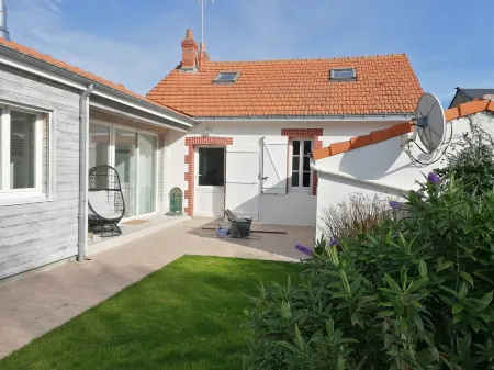 Villa pornic 8/9 persons sea view 1min from the beach