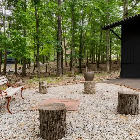 Gorgeous Lake Cabin in the Poconos with private hot tub