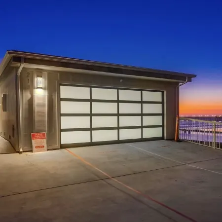 Beachfront Family Dream! On the strand in Oceanside - Pet friendly!