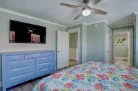 Topsail Turtle- 🐢Ocean & Sound views- Golf cart 🏝️