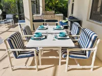 6 Bedrooms. Private South Facing Swimming Pool. BBQ